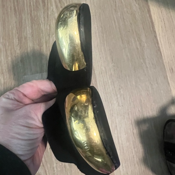 VINTAGE YSL EVELYN BLACK SUEDE GOLD TOE CAP FLATS SIZE 6.5 VERY WORN. - Picture 10 of 12